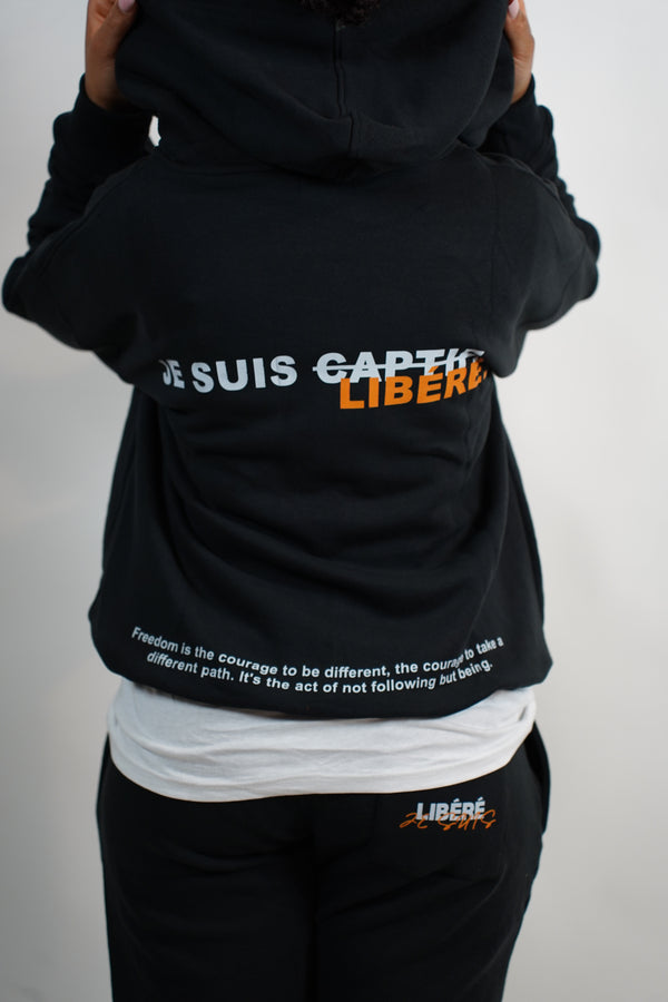 OVERSIZED BLACK "JE SUIS LIBÉRÉ" TRACKSUIT